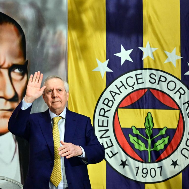 Aziz Yıldırım Fenerbahçe Taraftarına Geçmişi Geride Bırakma Çağrısında Bulundu
