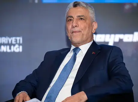 Bakan Bolat küresel ekonomik krizlere karşı Türkiye’nin rol model konumunu vurguladı