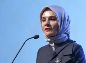 Bakan Göktaş aileyi güçlendiren stratejik vizyonla Türkiye’nin geleceğine yön veriyor
