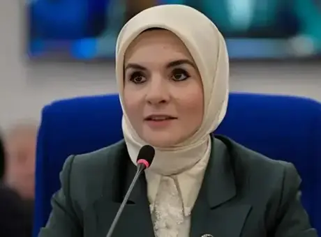 Bakan Göktaş, reklam filminde anneliğin değersizleştirilmesine sert tepki gösterdi