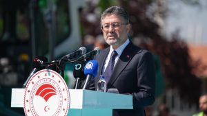 Bakan Yumaklı ziraat sektörüne umut verdi, depolama kapasitesi 20 milyon tonu buldu