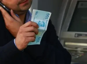 Bayram Öncesi Emeklilere Gönderilen Sahte İkramiye Mesajları Dolandırıcılık Tehlikesi Yaratıyor