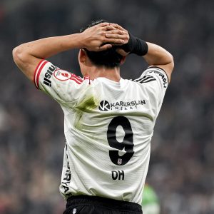 Beşiktaş Süper Lig’de ve Türkiye Kupası’nda Beklentileri Yine Karşılayamadı