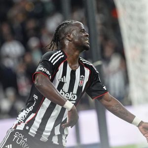 Beşiktaşlı Olaitan Türkiye Kupası’ndaki yenilginin ardından taraftara seslendi