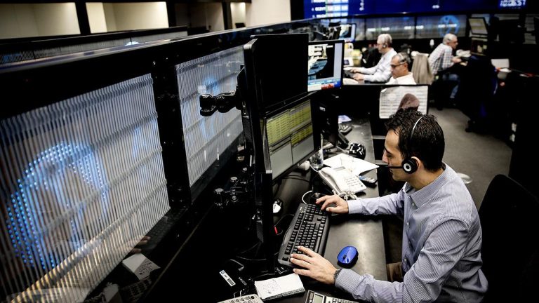 Borsa Istanbul’da Haftanın Son İşlem Gününde Endeks Düşüşle Başladı