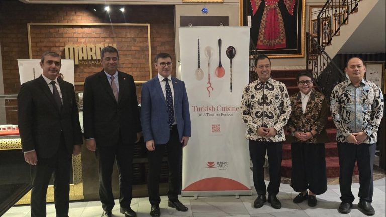 Cakarta Büyükelçiliği etkinliğinde Türk mutfağı Endonezya’da damakları fethetti