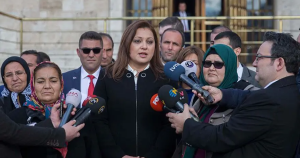 CHP, Burcu Köksal’ı kesin ihraç talebiyle disipline sevk etti
