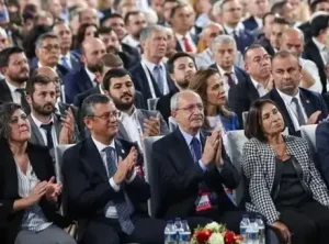 CHP’nin şaibeli kurultay davasında sanık savunmaları eksik kalınca yeni duruşma tarihi belirlendi
