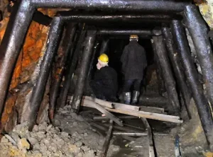 Çin’de kömür madenindeki büyük patlama en az 90 işçinin hayatını kaybetmesine yol açtı