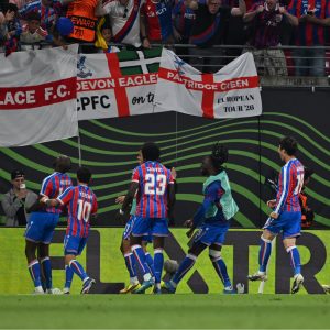 Crystal Palace Konferans Ligi Finalinde Rayo Vallecano’yu Mağlup Ederek Tarih Yazdı