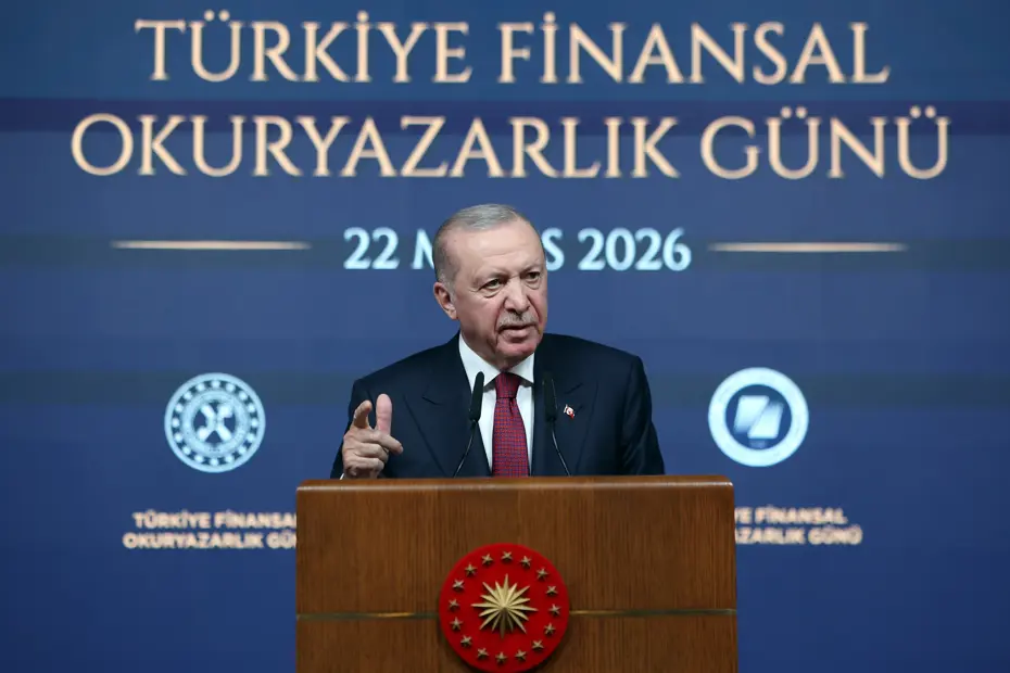 Cumhurbaşkanı Erdoğan finansal sistemin dijital dönüşümle birlikte riskler taşıdığını belirtti