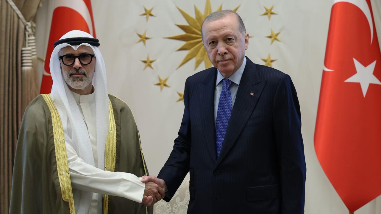 Cumhurbaşkanı Erdoğan, Kuveyt Dışişleri Bakanı ile bölgesel iş birliğini görüştü