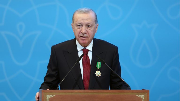 Cumhurbaşkanı Erdoğan, Türk dünyasını dijital iş birliği için harekete geçmeye çağırdı