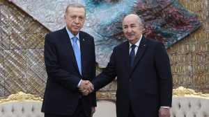 Cumhurbaşkanı Erdoğan ve Cezayir Lideri Tebbun İkili İlişkileri Telefonda Görüştü
