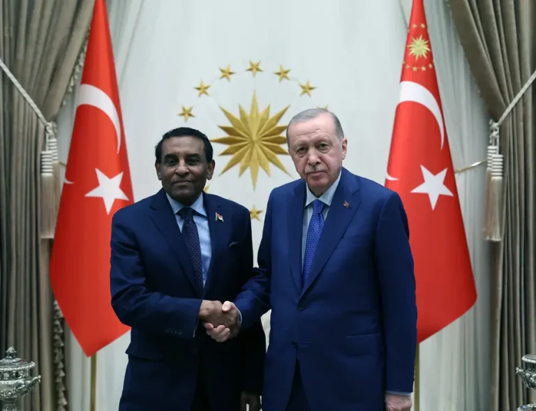 Cumhurbaşkanı Erdoğan’ın Sudan Başbakanı İdris ile Ankara’da kritik görüşmesi gerçekleşti