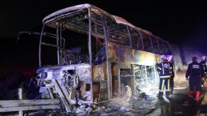 Denizli Sarayköy’de yolcu otobüsü kazasında 7 kişi yaşamını yitirdi, 30 kişi yaralandı