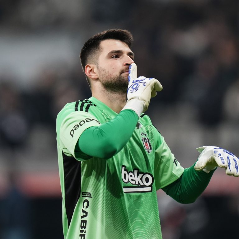 Ersin Destanoğlu, Beşiktaş tarihinde en fazla gol yemeden maç tamamlayan beşinci kaleci oldu