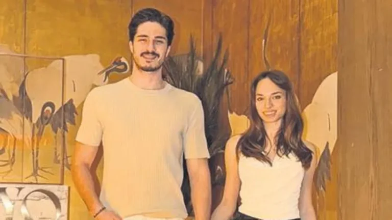 Eylül Tumbar ve Enes Koçak Boğaz’da Romantik Bir Akşam Yemeği ile Tatil Planlarını Konuştular