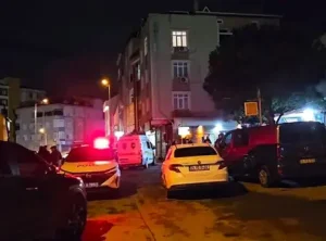 Eyüpsultan’da motosikletli saldırganların düzenlediği silahlı saldırı polisi alarma geçirdi