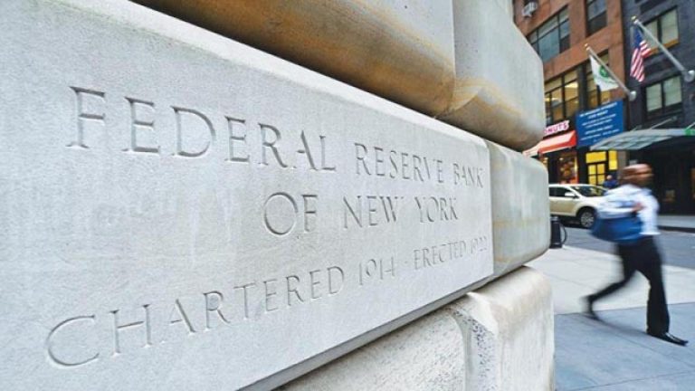 Fed, Jerome Powell’ı geçici başkanlığa atayarak ekonomik belirsizliği yönetmeyi hedefliyor