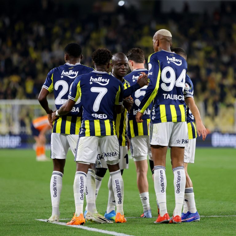 Fenerbahçe son hafta Eyüpspor karşısında lig sezonunu tamamlıyor