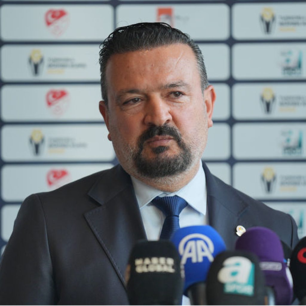 Fenerbahçe Yönetimi, Spor Mücadelelerine Kararlılıkla Devam Edeceğini Vurguladı