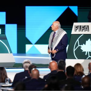 Filistin Futbol Federasyonu Başkanı Rajoub, İsrailli Temsilci ile Tokalaşmayı Kabul Etmedi