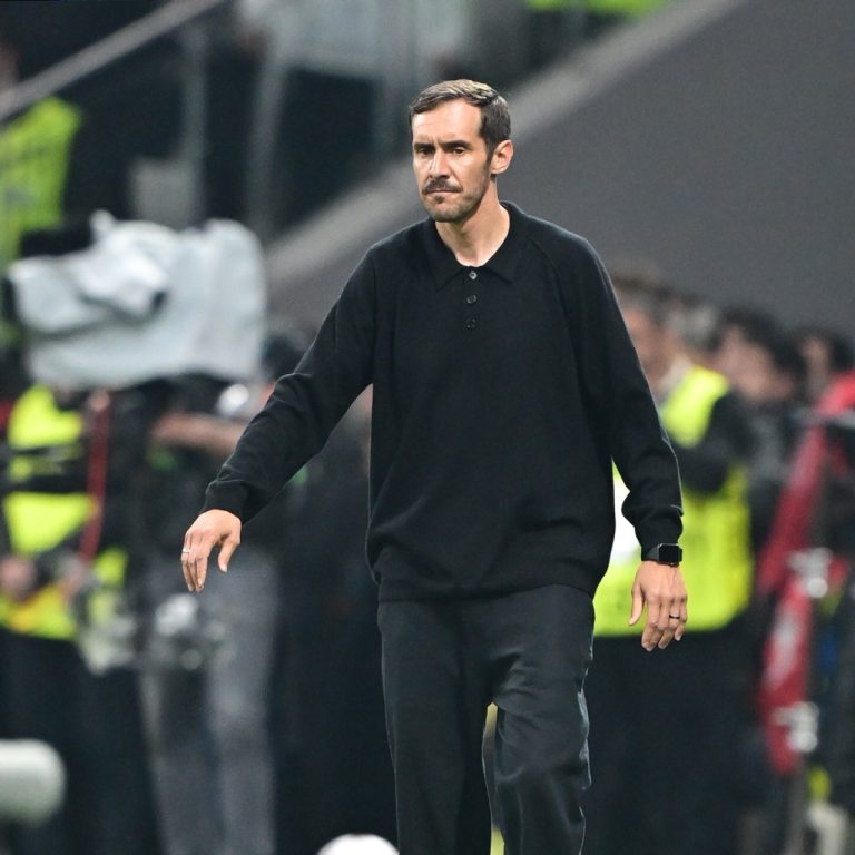 Freiburg Teknik Direktörü Schuster, Aston Villa Mağlubiyetinin Ardından Takım Ruhuna Vurgu Yaptı