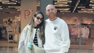 Furkan Kızılay ve eşi Tutku Yılmaz Kızılay Sapanca’da huzurlu bir yaşam için yeni bir ev aldı