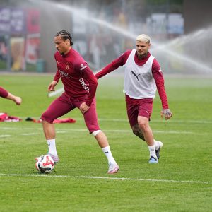 Galatasaray Antalyaspor maçı öncesi antrenmanlarda tempoyu artırdı