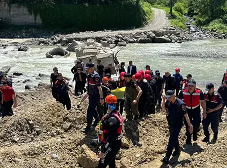 Giresun’da akıntıya kapılan amca ve yeğenin cansız bedenleri günler sonra bulundu