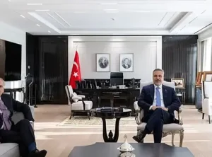 Hakan Fidan ve BM Özel Temsilcisi Arnault Ankara’da diplomatik görüşme gerçekleştirdi