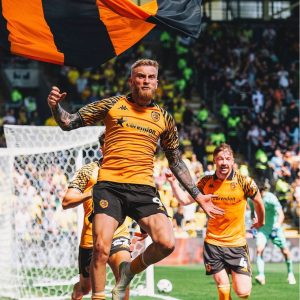 Hull City uzatmalarda Middlesbrough’u mağlup ederek Premier Lig’e döndü