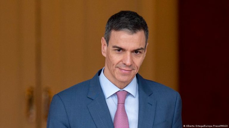 İspanya Başbakanı Sanchez’in uçağı teknik arıza nedeniyle Ankara’ya acil iniş yaptı