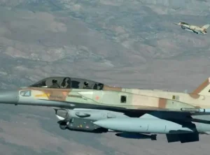 İsrail ve Lübnan arasındaki gerilim Sur kentine yönelik hava saldırısıyla yeniden tırmandı