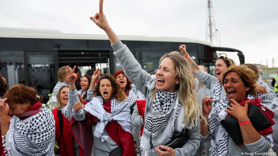 İsrail’de alıkonulan Sumud aktivistleri kötü muamele iddialarını açıkladı