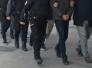 İstanbul’da sahte pasaport operasyonunda İngiltere’ye kaçış planı deşifre edildi
