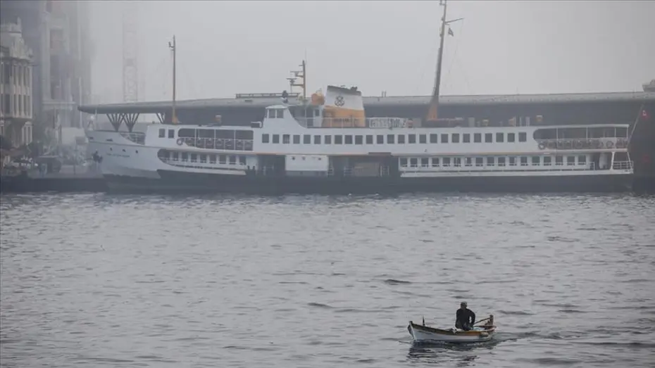 İstanbul’da Yoğun Sis Nedeniyle Vapur Seferleri Geçici Olarak Durduruldu