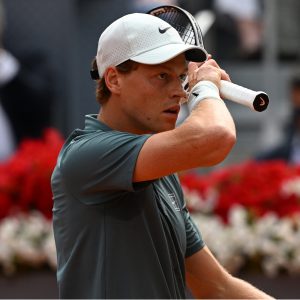 Jannik Sinner, Madrid Açık’ta Alexander Zverev’i mağlup ederek şampiyon oldu