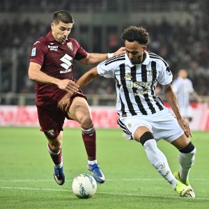 Juventus, Torino karşısında berabere kalarak Şampiyonlar Ligi’ni kaçırdı