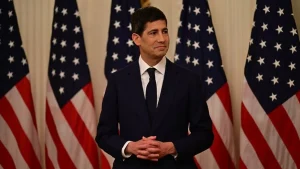 Kevin Warsh ABD Merkez Bankası’nın yeni başkanı olarak görevine başladı
