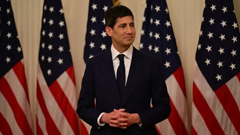 Kevin Warsh ABD Merkez Bankası’nın yeni başkanı olarak görevine başladı