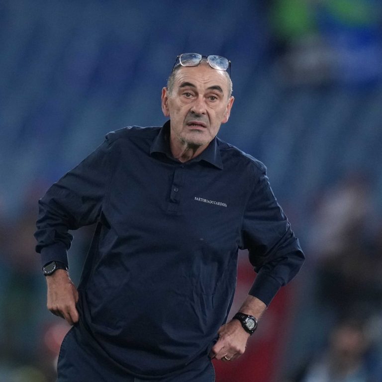 Lazio, Maurizio Sarri ile yolları ayırarak teknik direktör değişikliğine gitti