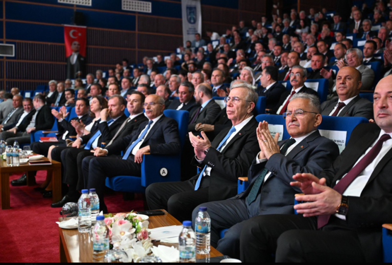 Mansur Yavaş yeniden Tarihi Kentler Birliği başkanı olurken uzlaşı mesajı verdi