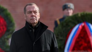 Medvedev’den Avrupa’ya insansız hava aracı tehdidiyle huzur uyarısı