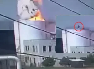 Mersin’deki biyodizel tesisindeki yangında bir işçi hayatını kaybetti, patlama anı kamerada