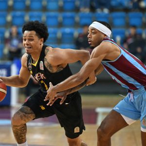 Mersinspor, Trabzonspor karşısında mağlup olarak Basketbol Süper Ligi’ne veda etti
