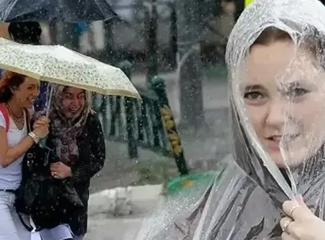 Meteoroloji 45 il için sarı kodlu yağış uyarısı yaparken bayram tatilcileri dikkatli olmalı
