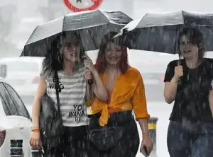 Meteoroloji’den Kurban Bayramı için İstanbul ve İzmir’de kuvvetli yağış uyarısı geldi