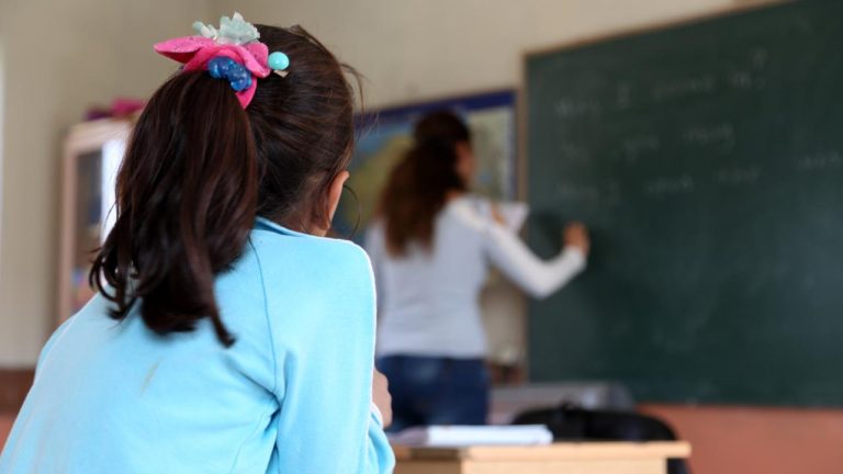 Milli Eğitim Bakanlığı kadrolu öğretmenlerin il içi tayin sonuçlarını açıkladı